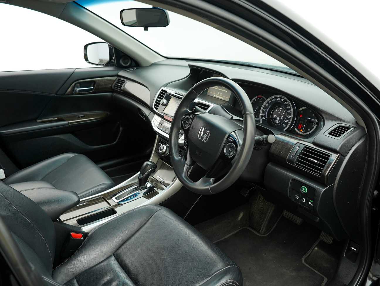 used 2015 Honda Accord i-VTEC VTi-L 2.0