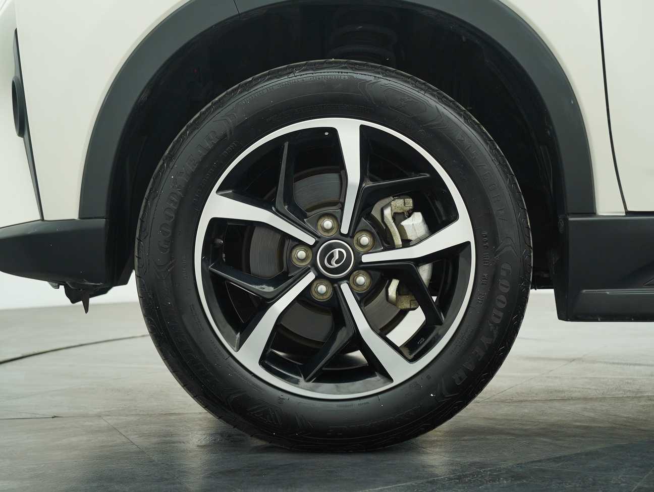 terpakai 2022 Perodua Aruz AV 1.5