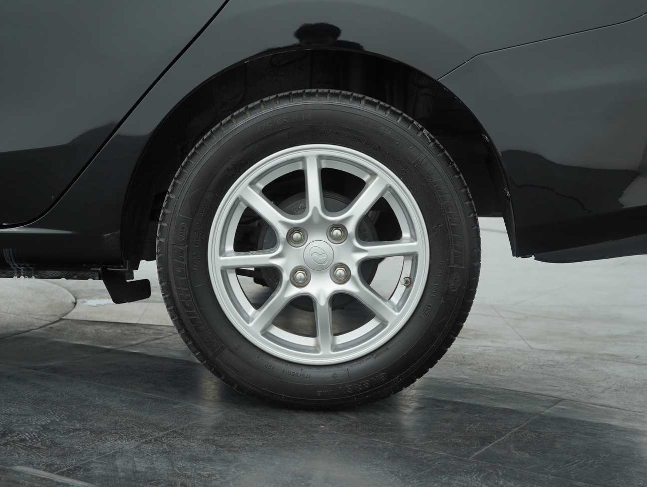 terpakai 2019 Perodua Bezza X Premium 1.3