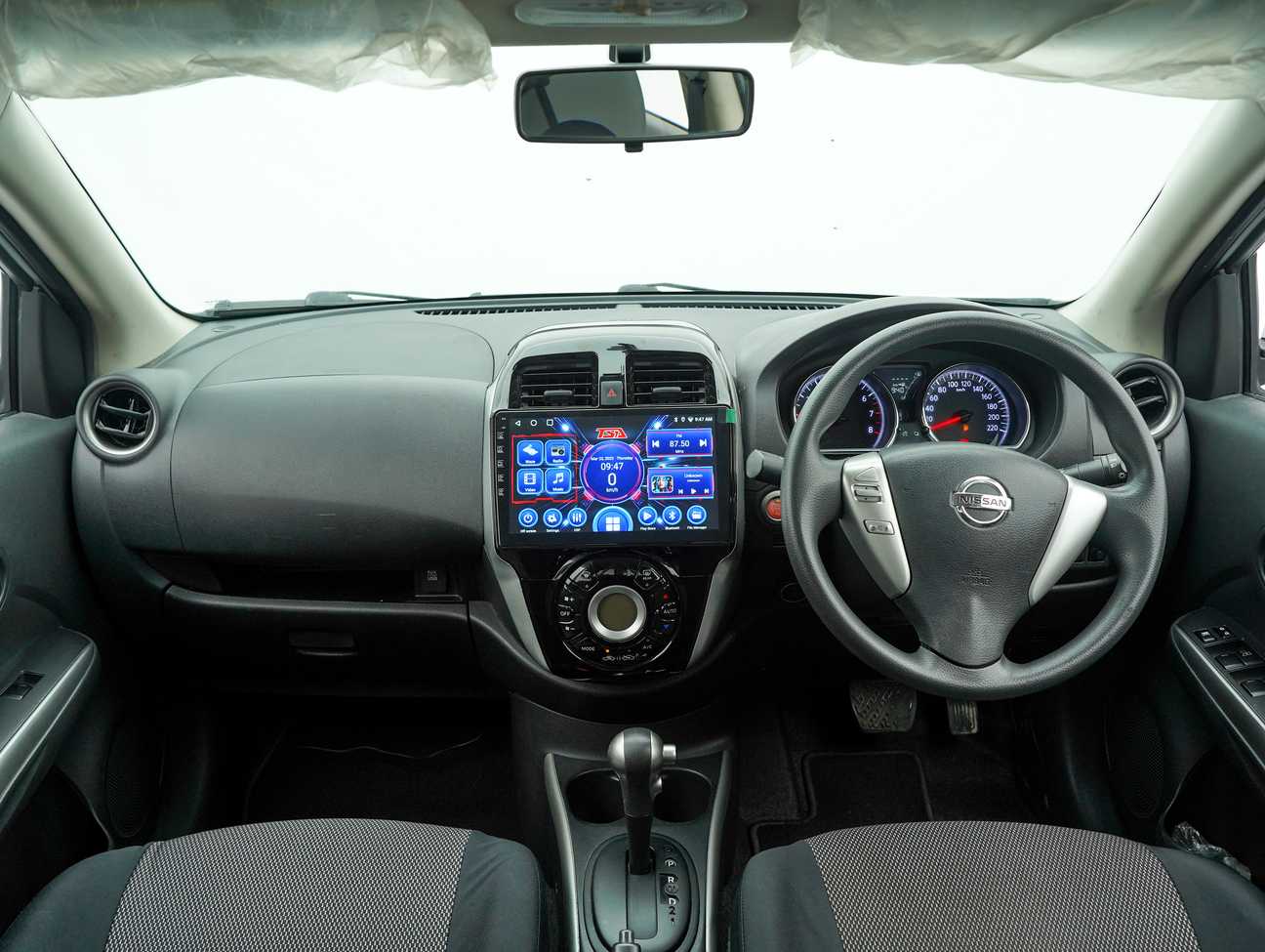 used 2015 Nissan Almera VL 1.5