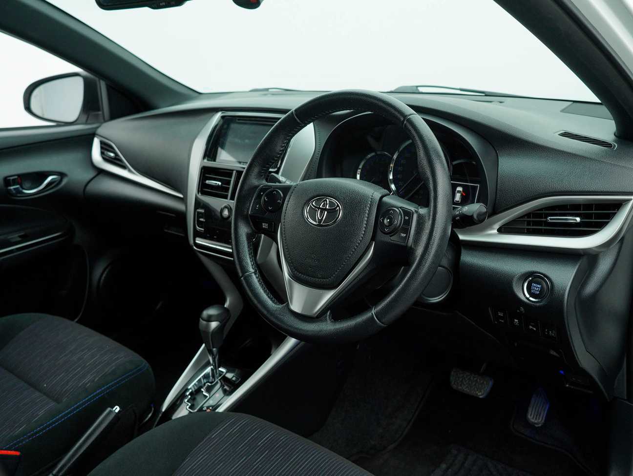 terpakai 2020 Toyota Yaris G 1.5