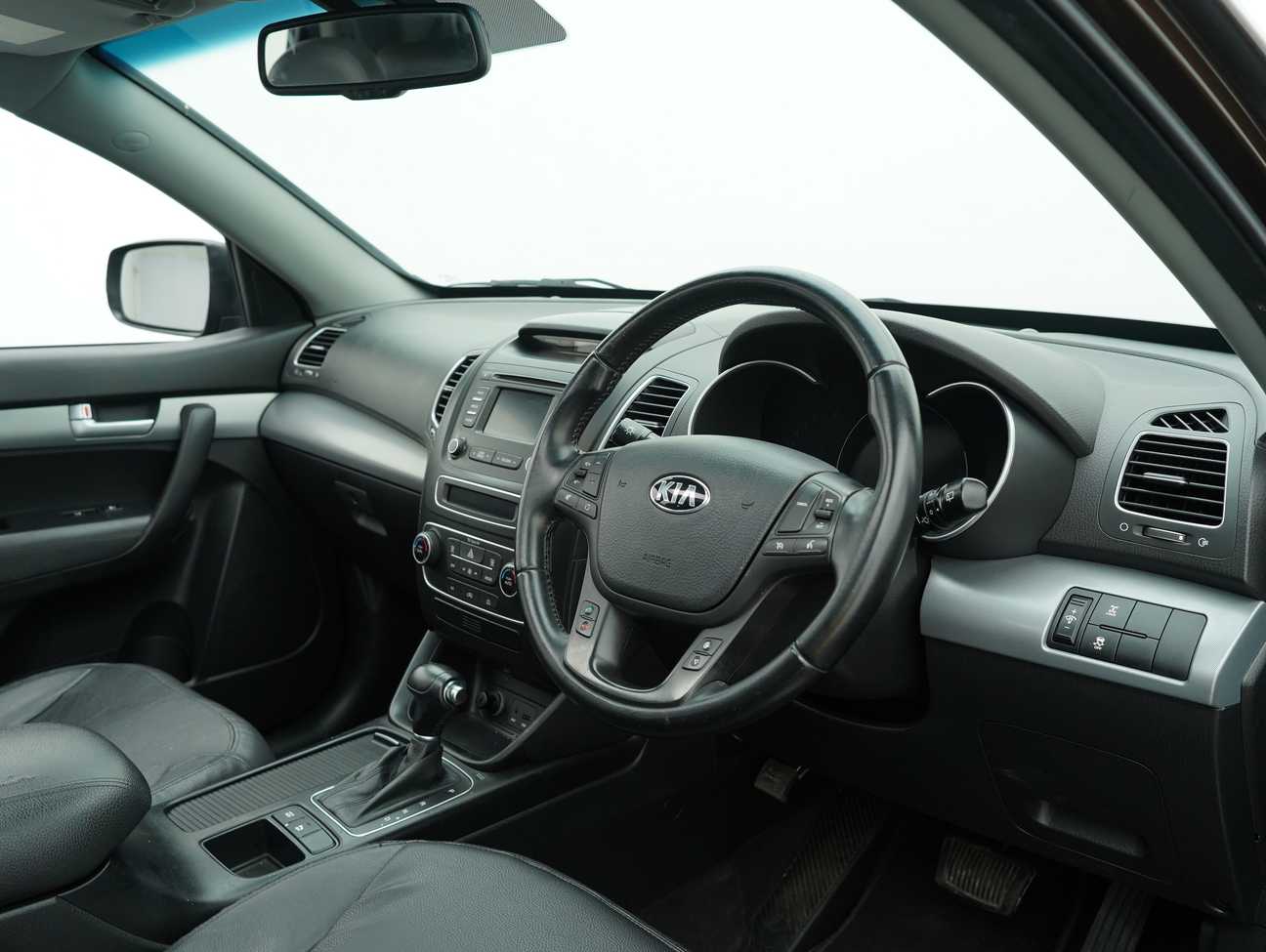 terpakai 2015 Kia Sorento  2.4