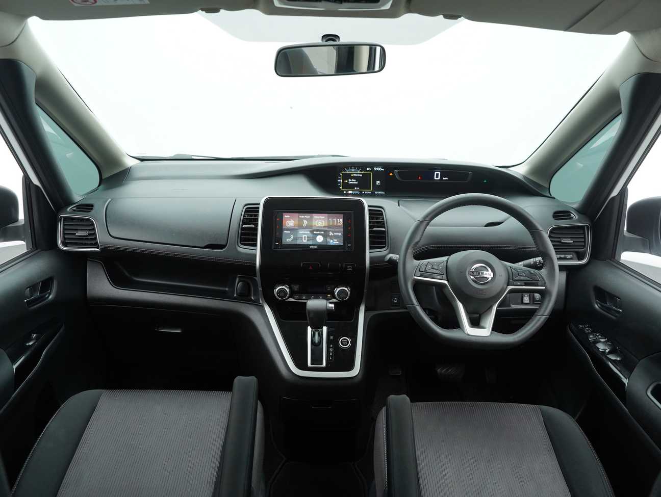 used 2019 Nissan Serena S-Hybrid High-Way Star 2.0