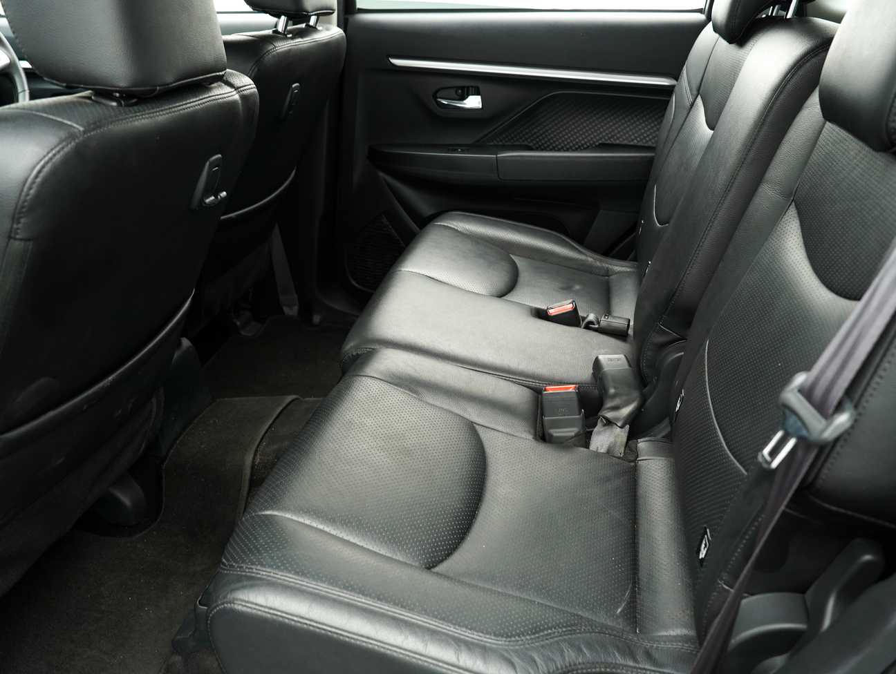 used 2020 Perodua Aruz AV 1.5