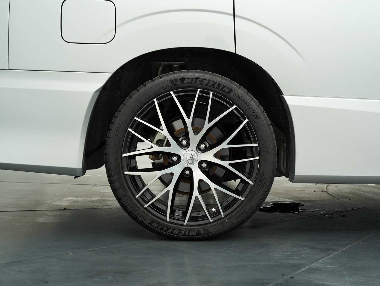 used 2019 Nissan SERENA S-HYBRID HIGH-WAY STAR (CKD) 2.0