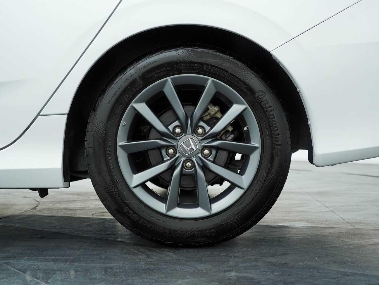 terpakai 2020 Honda Civic S 1.8