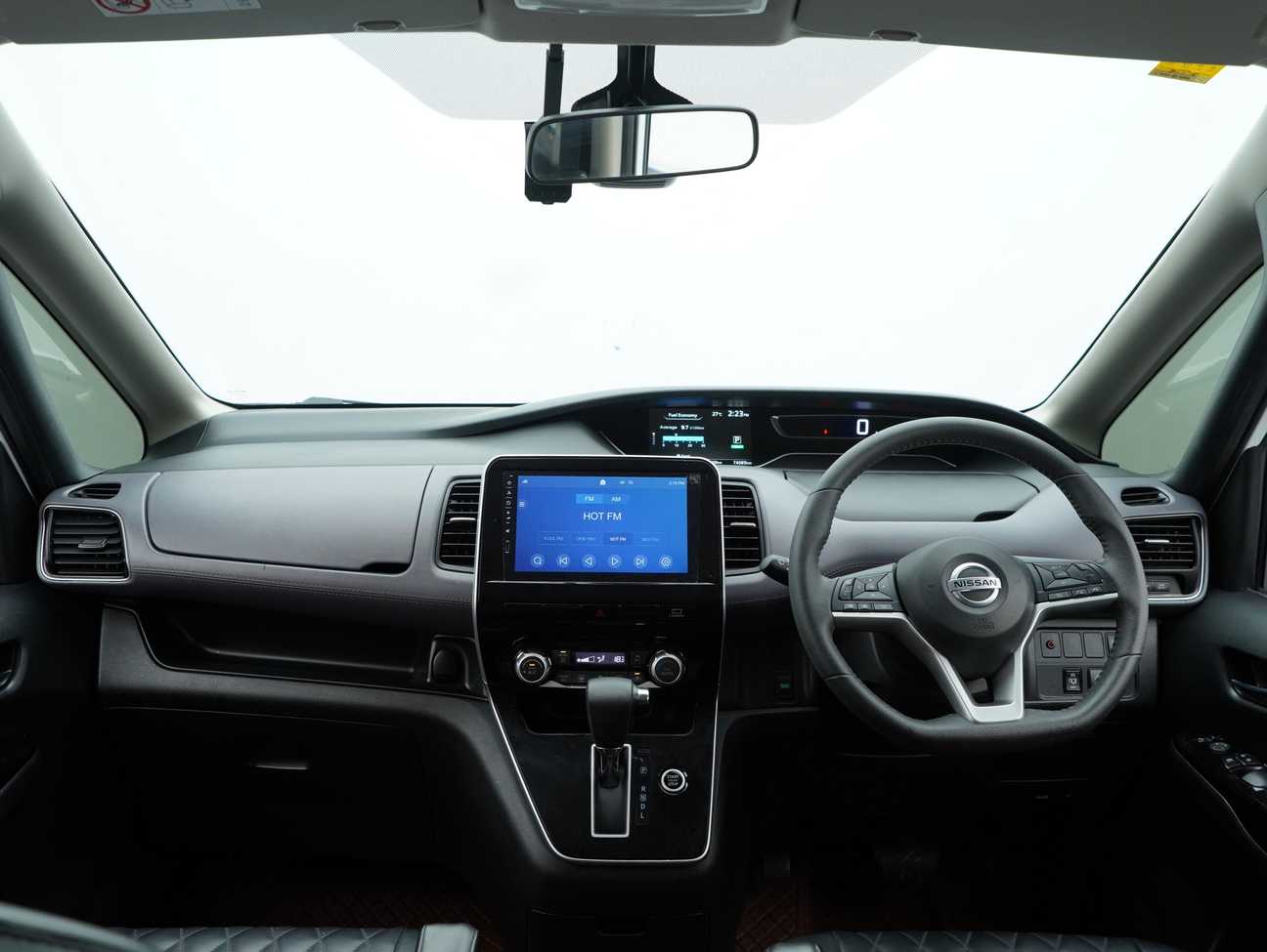 terpakai 2023 Nissan Serena S-Hybrid High-Way Star 2.0