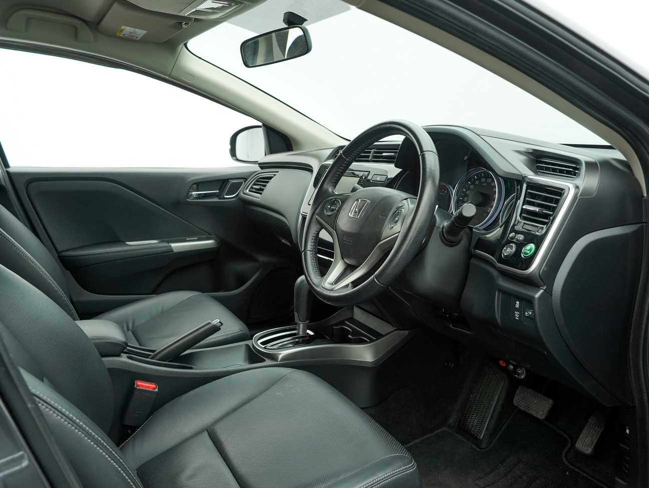 used 2019 Honda City V 1.5