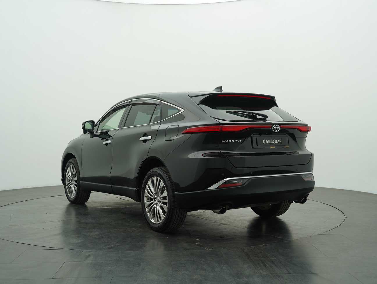 used 2021 Toyota Harrier Z 2.0