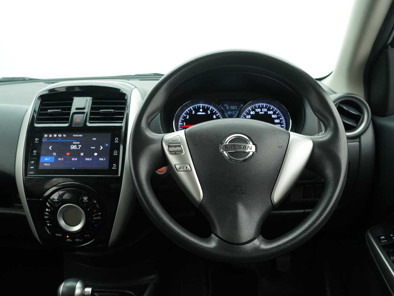 terpakai 2018 Nissan Almera VL 1.5