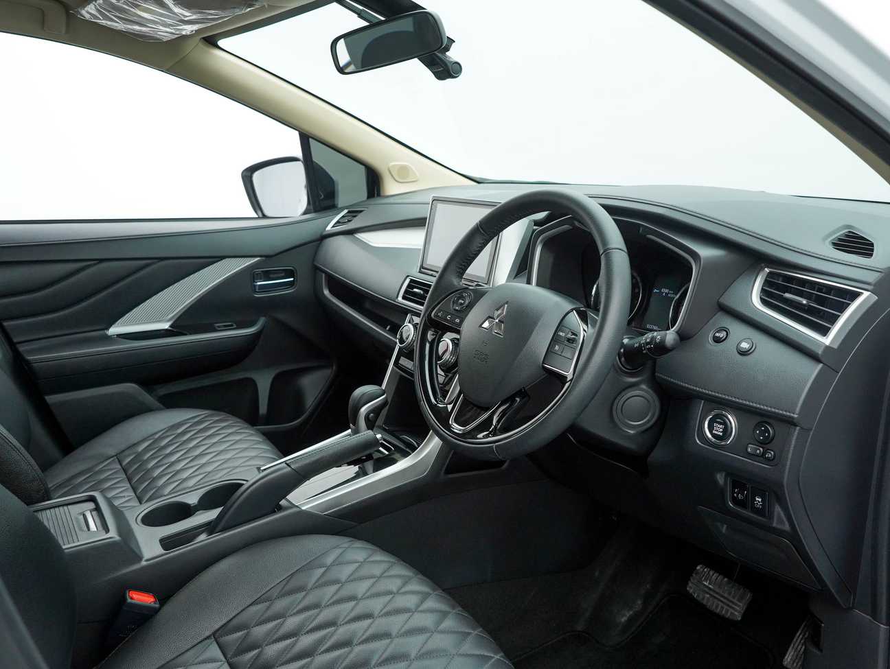 used 2024 Mitsubishi Xpander  1.5