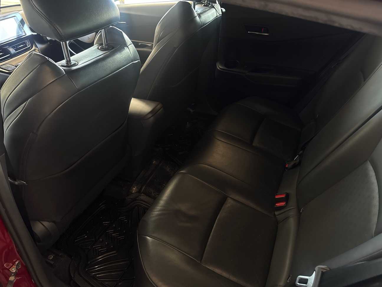 used 2018 Toyota C-HR  1.8