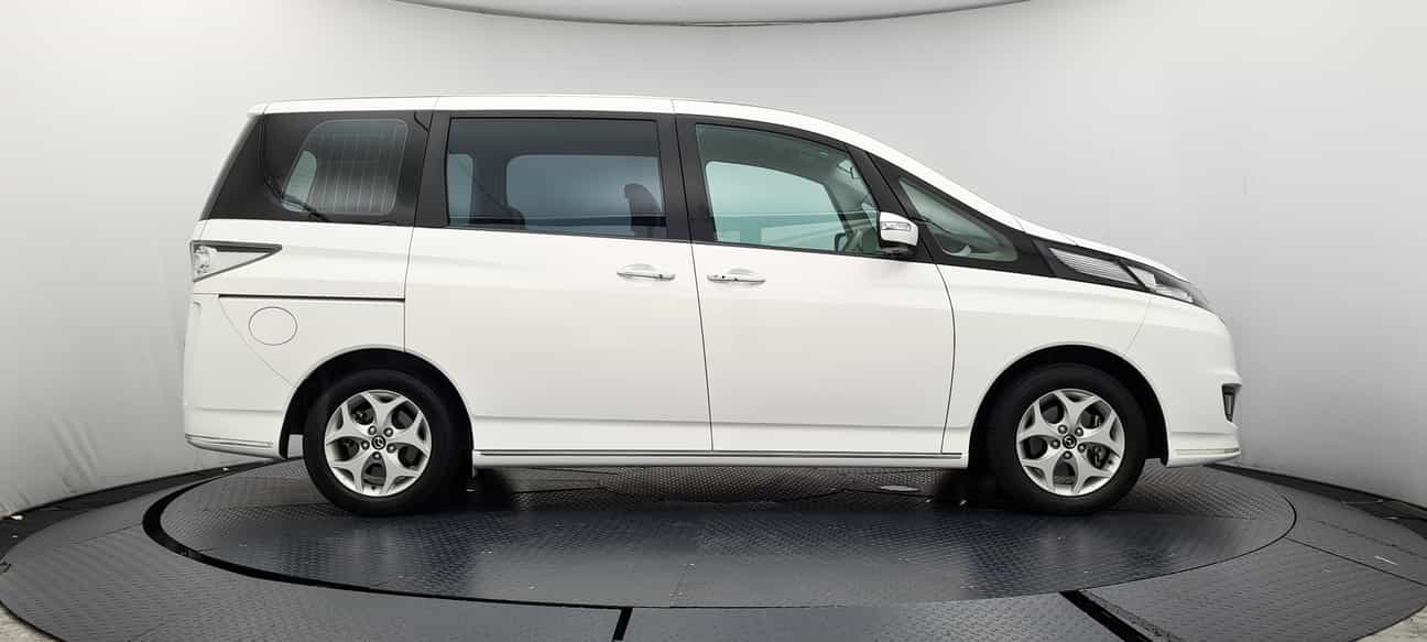 used 2017 Mazda BIANTE SKYACTIV-G 2.0