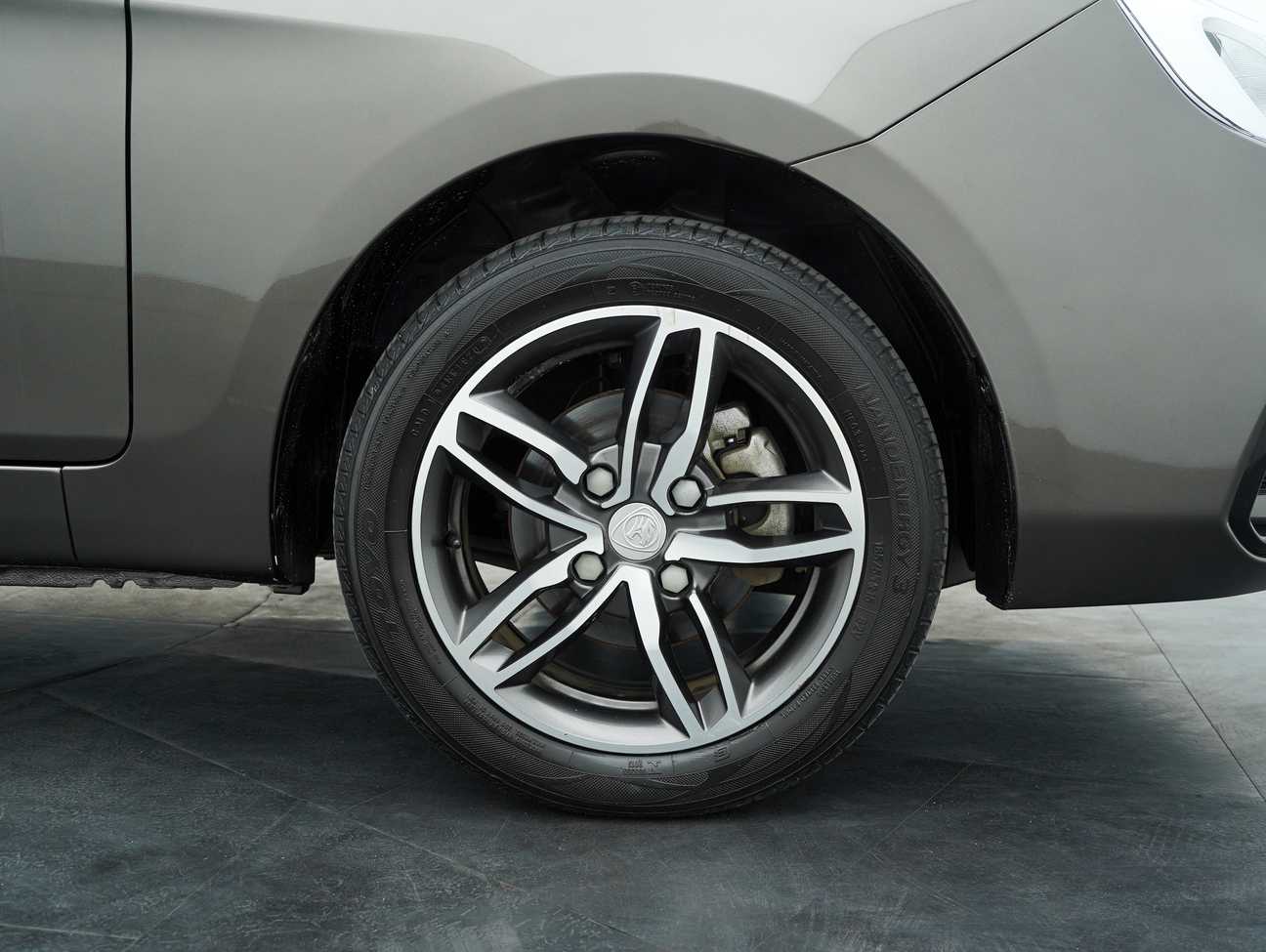 terpakai 2021 Proton Saga Premium 1.3