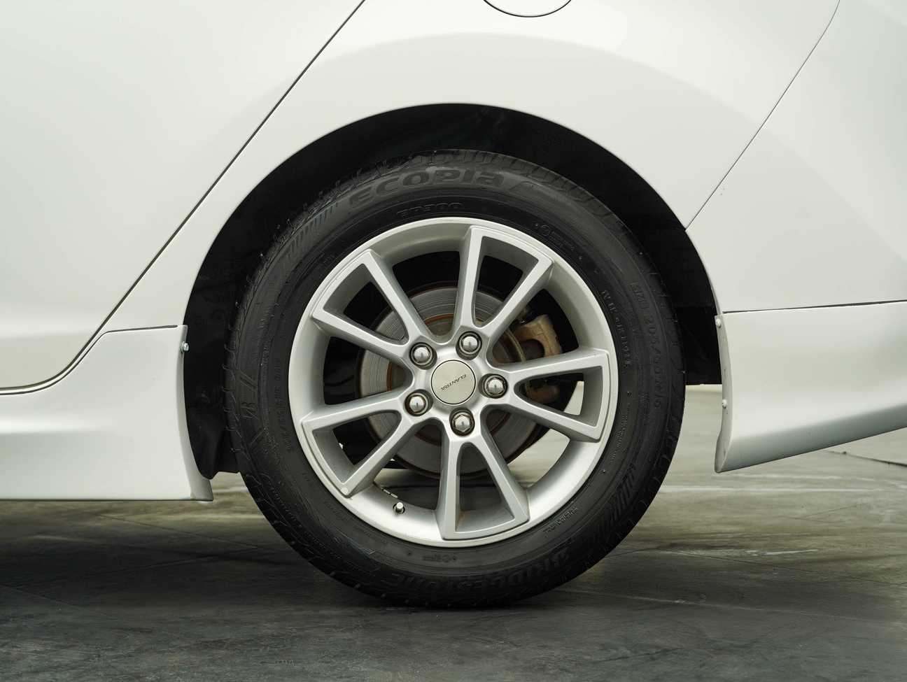 terpakai 2015 Hyundai Elantra Premium 1.6