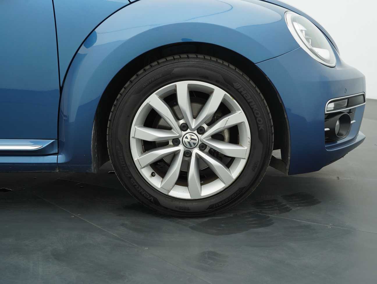 terpakai 2018 Volkswagen BEETLE  1.2