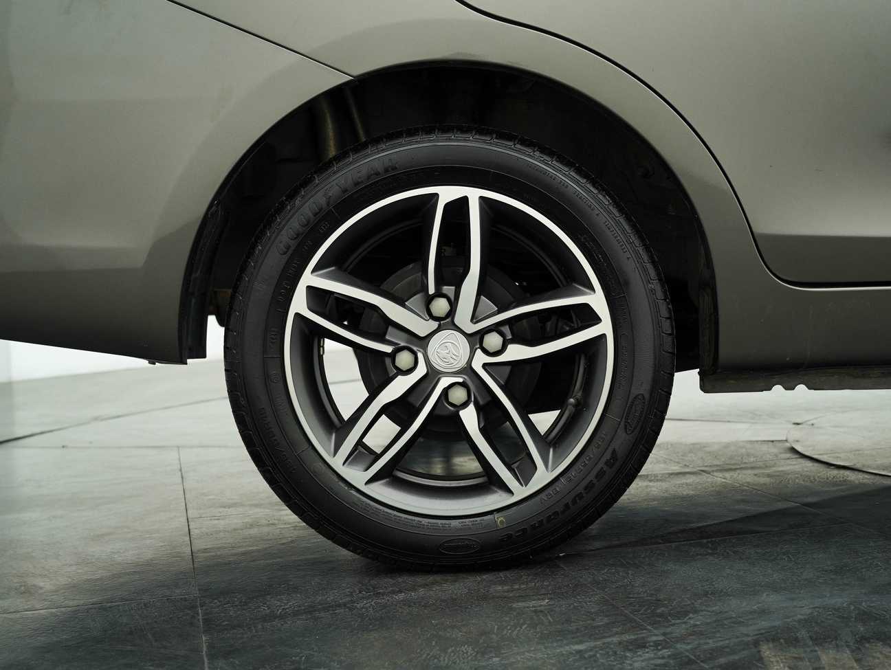 terpakai 2020 Proton Saga Premium 1.3