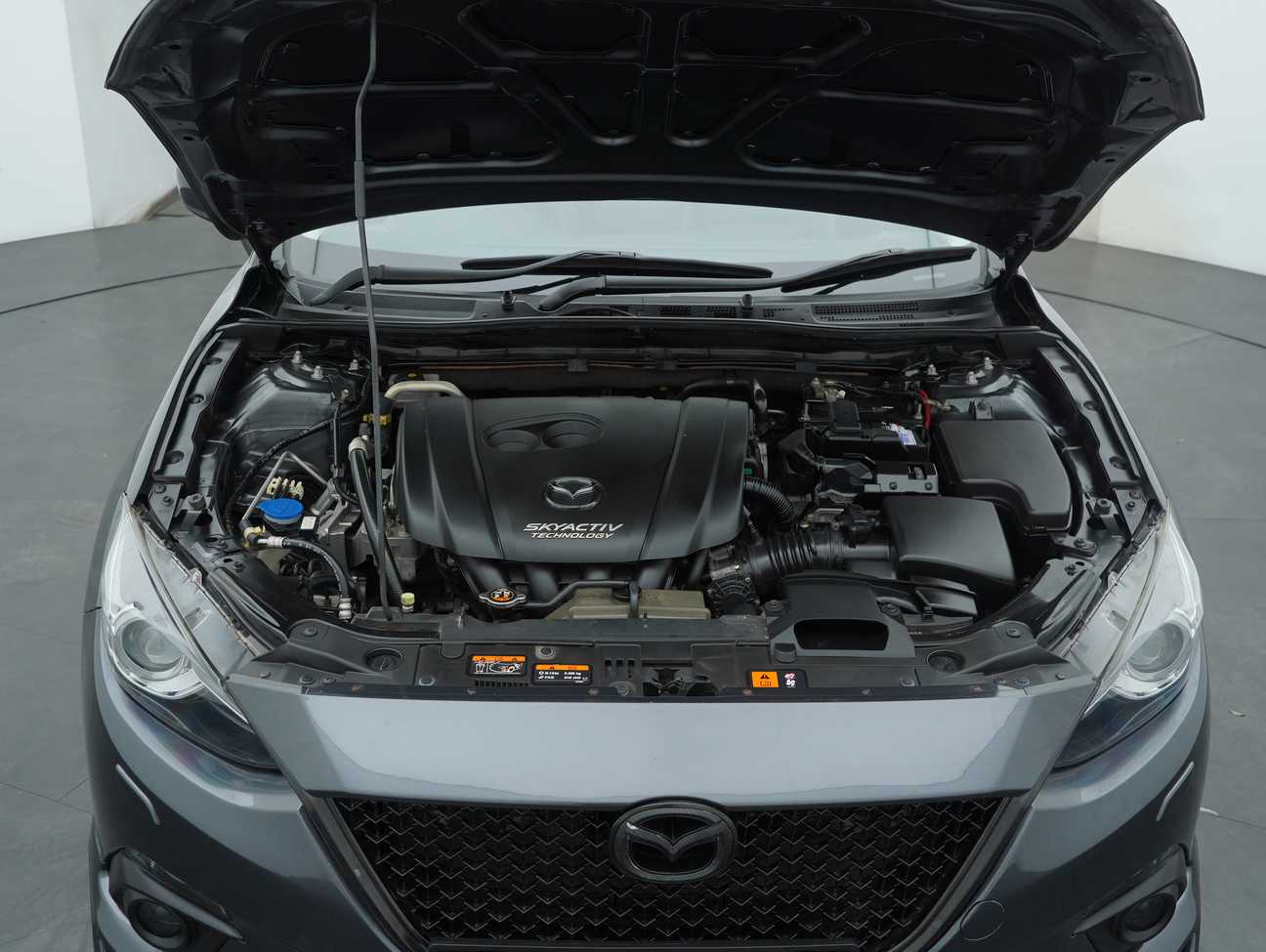 used 2014 Mazda 3 SKYACTIV-G 2.0