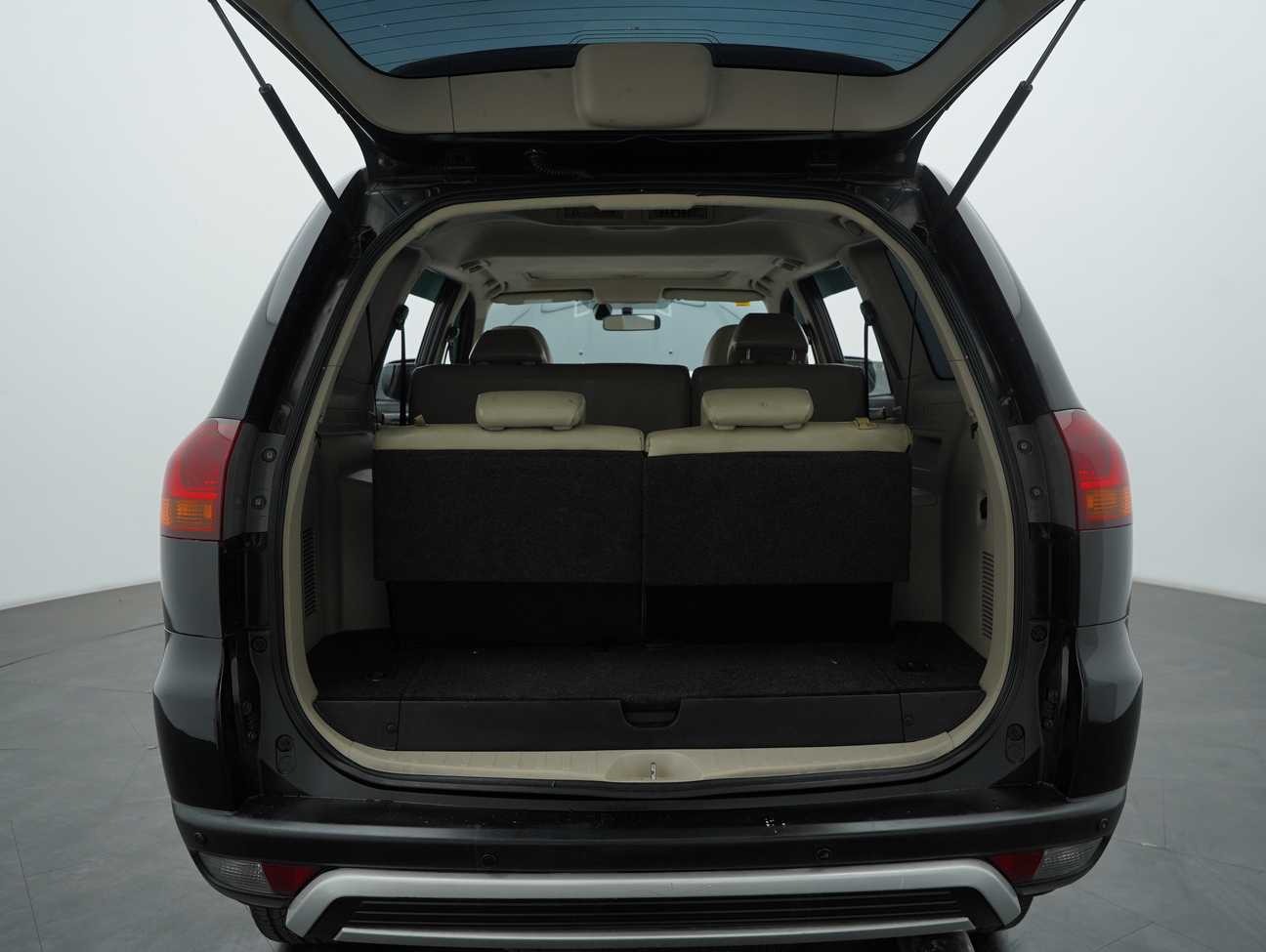 used 2013 Mitsubishi Pajero Sport VGT 2.5