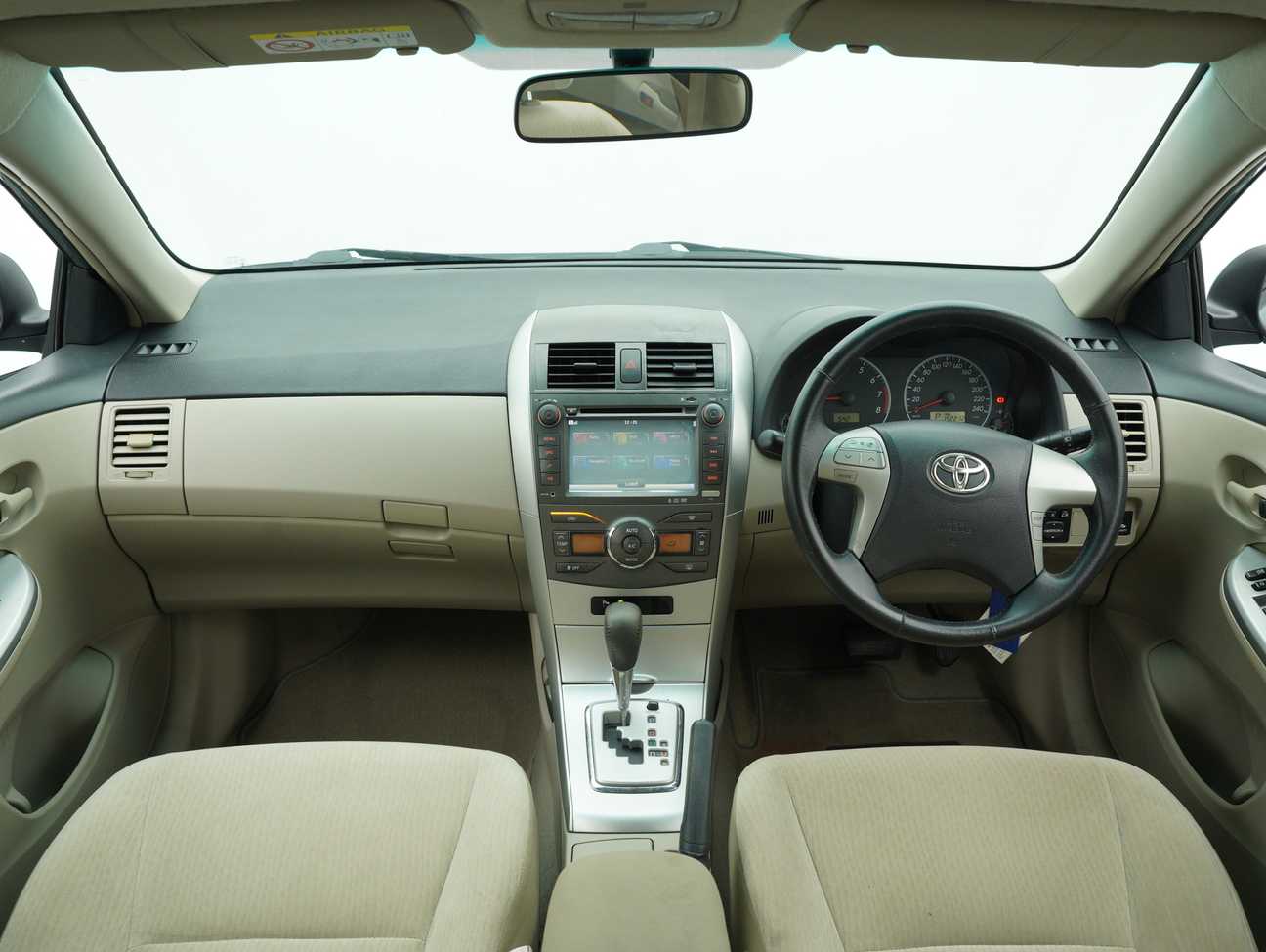 used 2013 Toyota Corolla Altis E 1.8