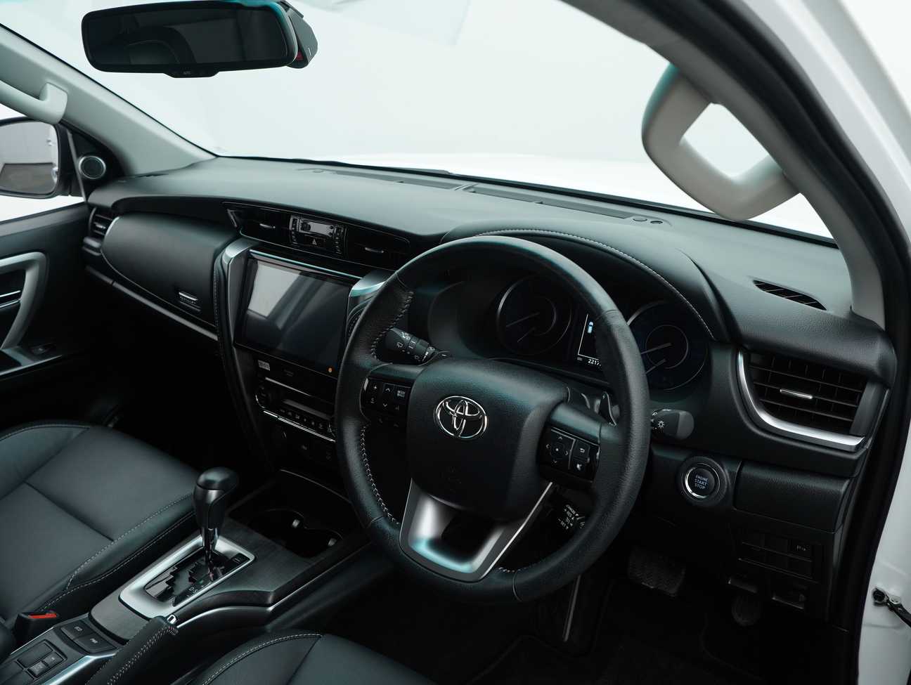 used 2025 Toyota Fortuner SRZ 2.7