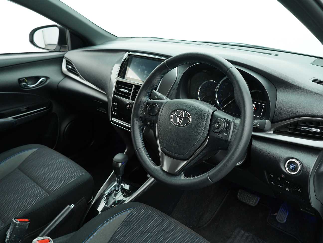 used 2022 Toyota Yaris G 1.5