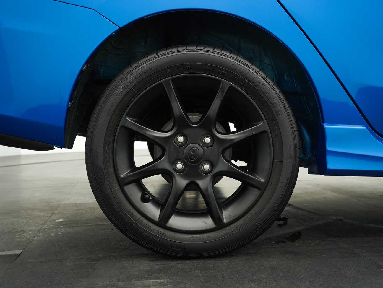 used 2017 Perodua Bezza Advance 1.3