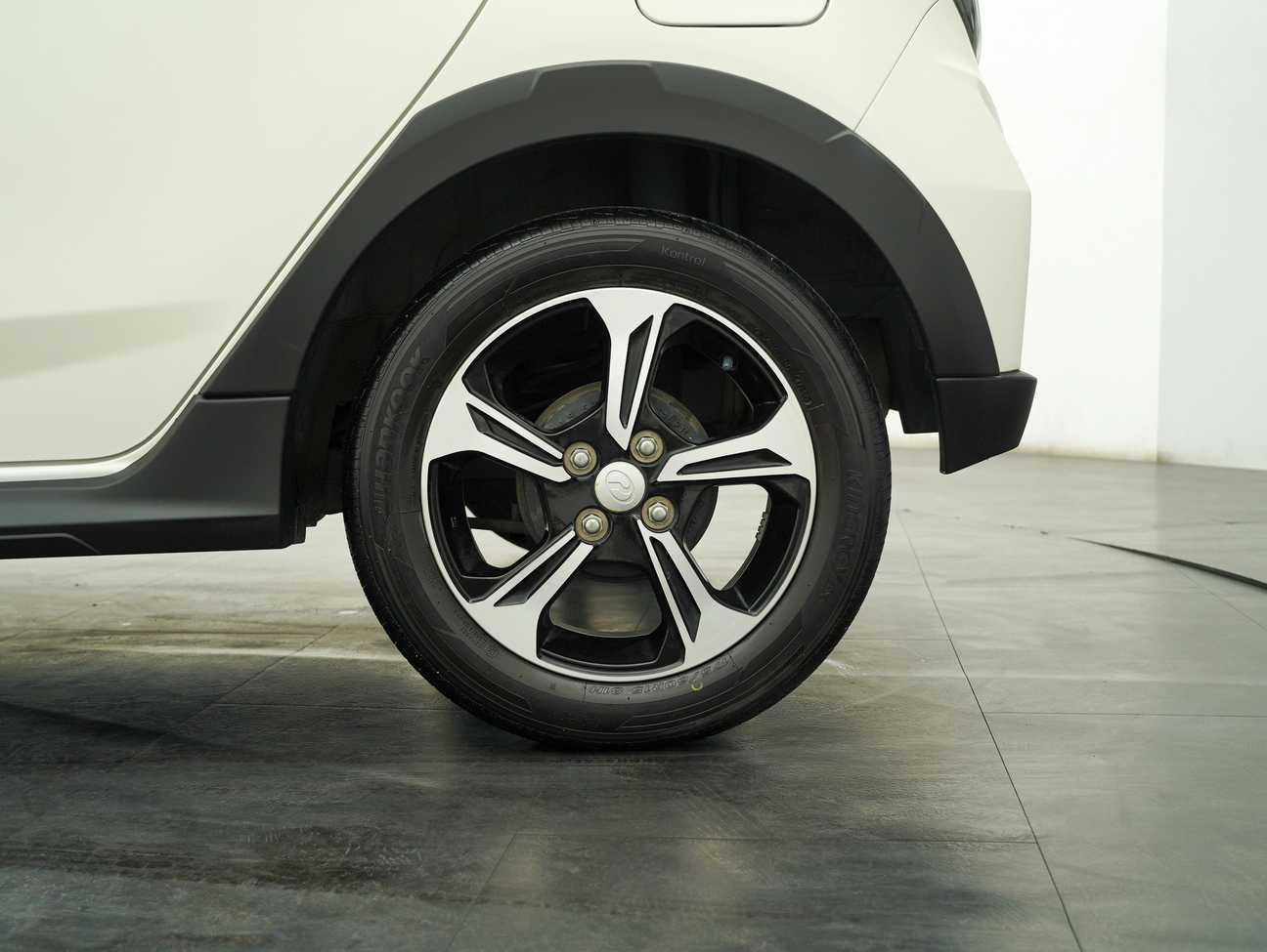 terpakai 2020 Perodua AXIA Style 1.0