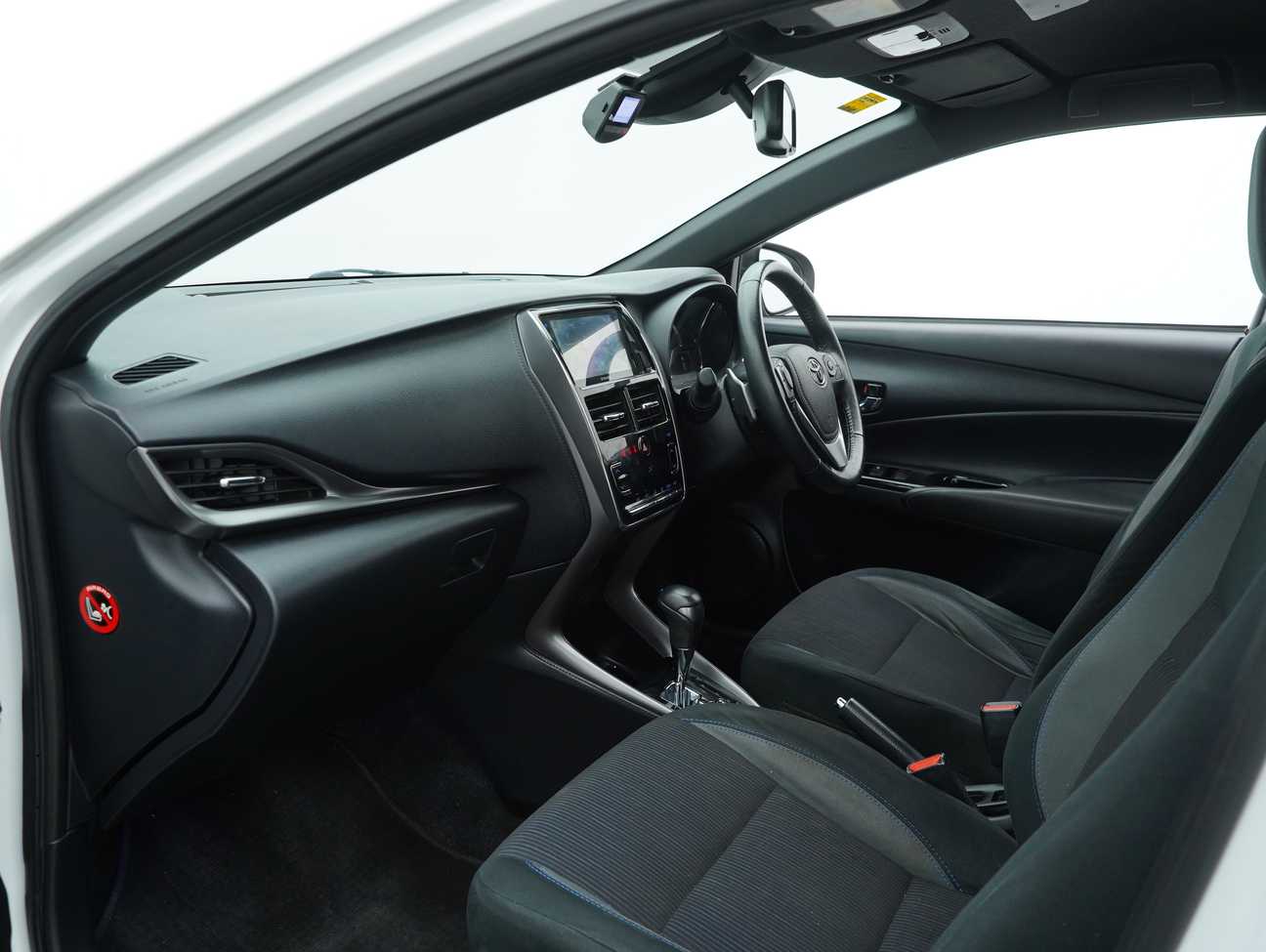 terpakai 2021 Toyota Yaris G 1.5