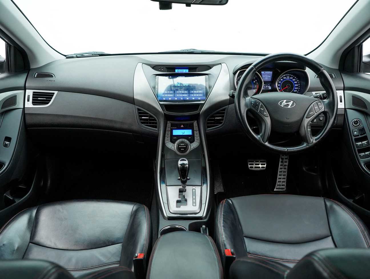 used 2013 Inokom Elantra Premium 1.8