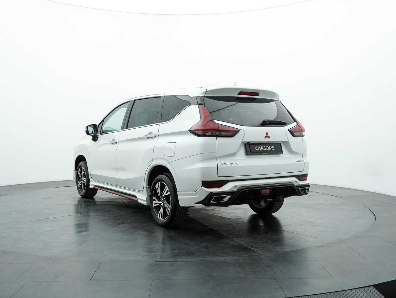 used 2024 Mitsubishi Xpander  1.5