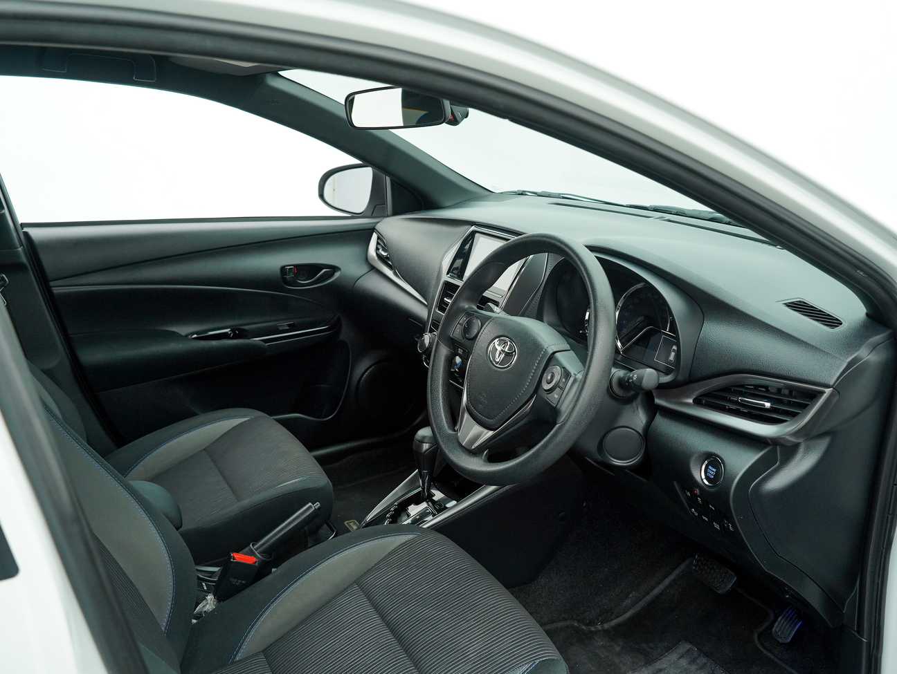 used 2021 Toyota Yaris E 1.5