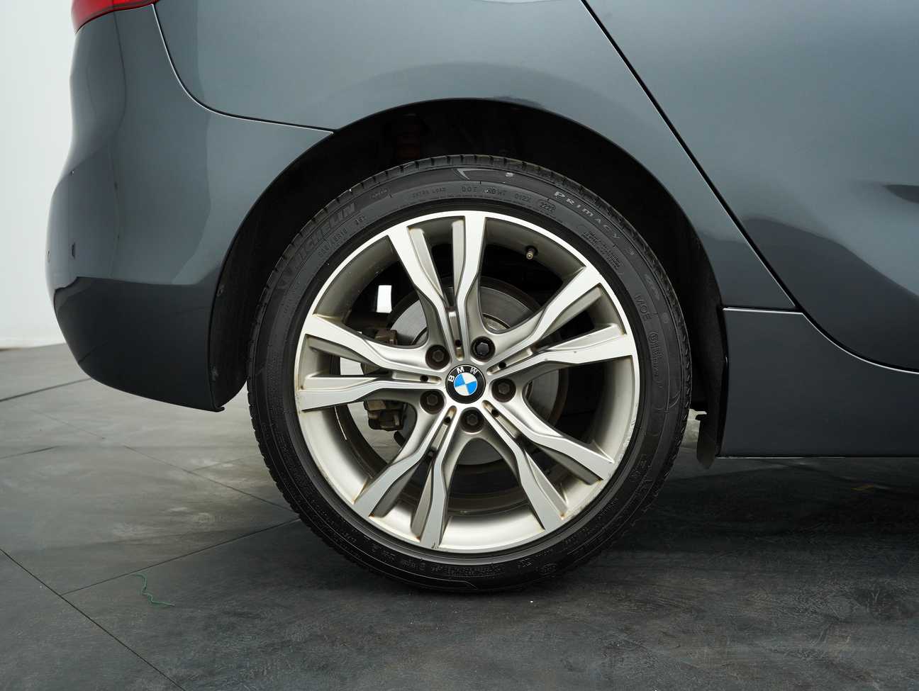 terpakai 2016 BMW 218i Active Tourer 1.5