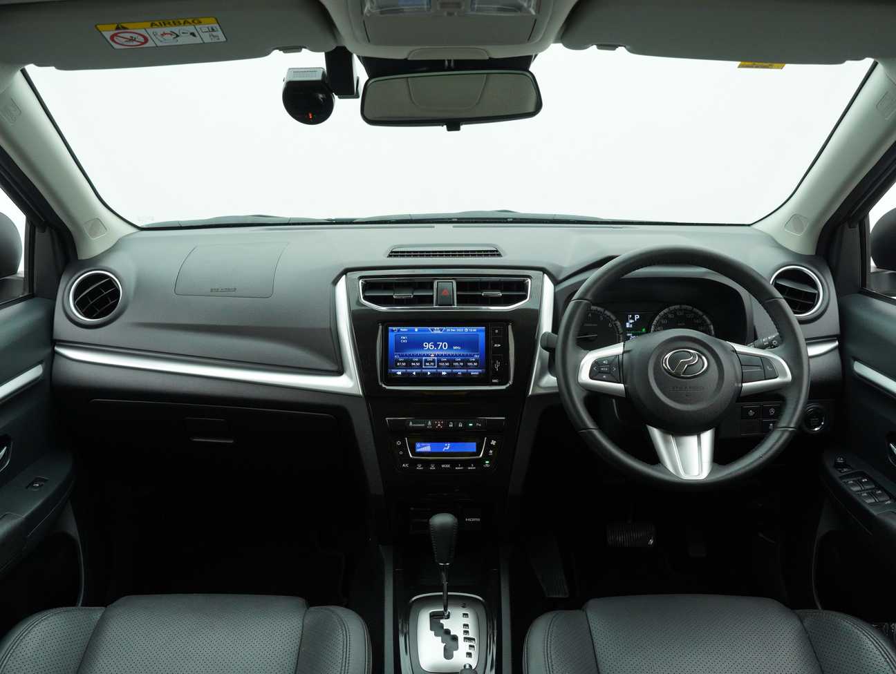 terpakai 2022 Perodua Aruz AV 1.5