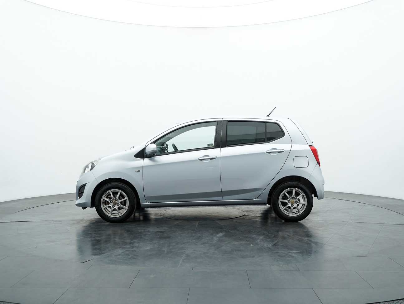 used 2016 Perodua AXIA G 1.0