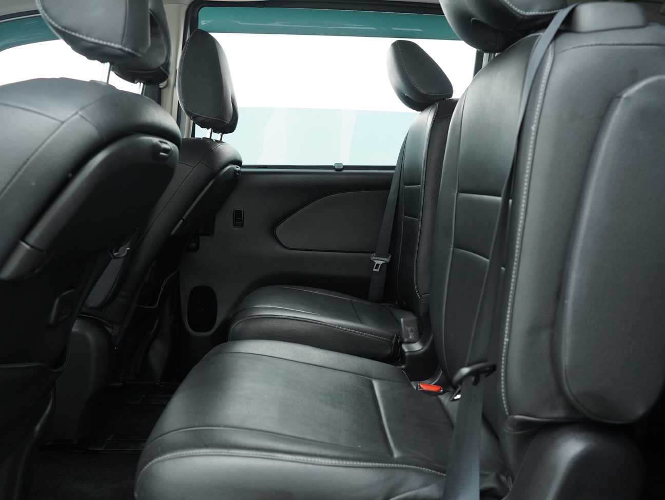 terpakai 2019 Nissan Serena S-Hybrid High-Way Star Premium 2.0