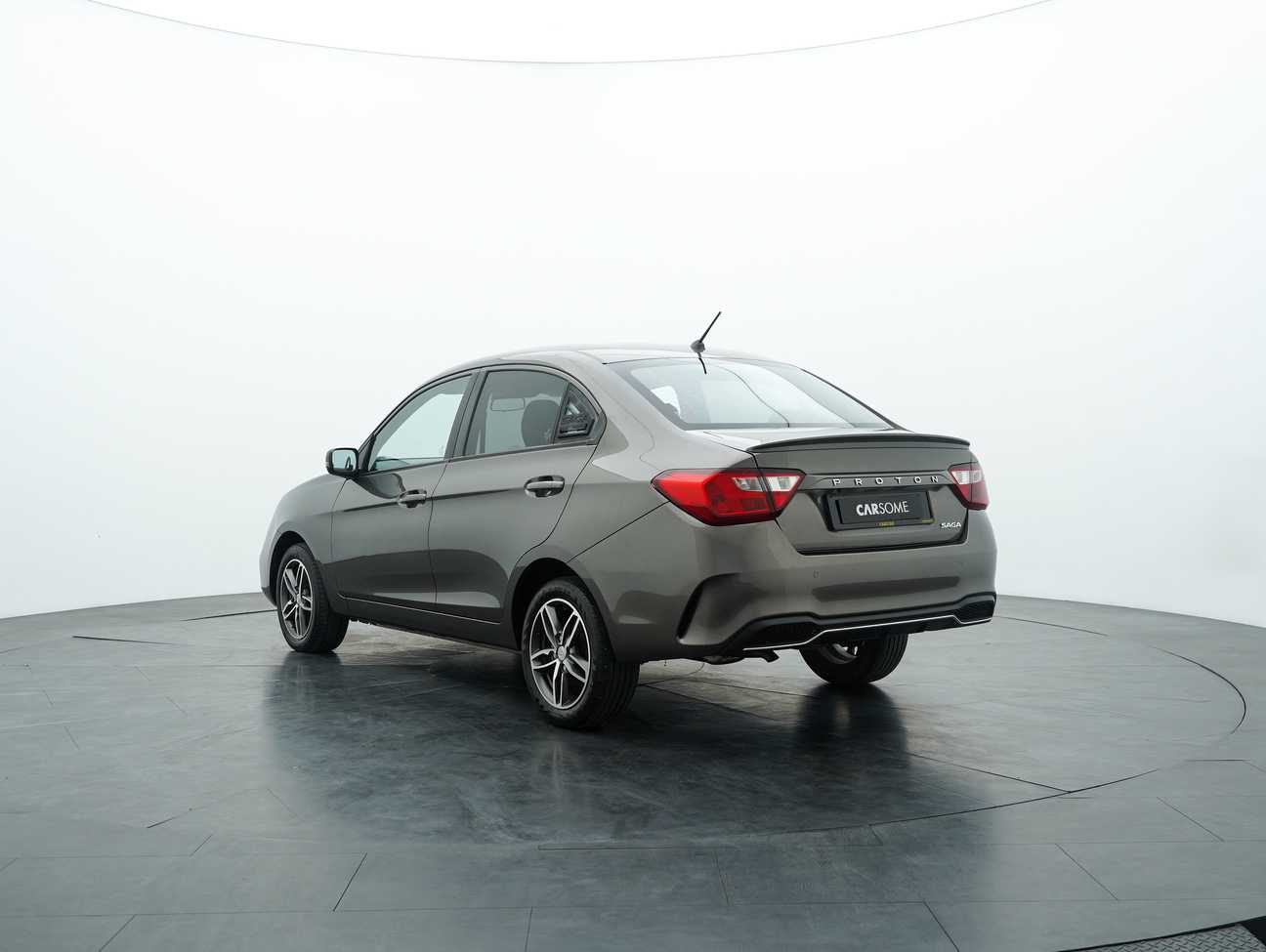 terpakai 2021 Proton Saga Premium 1.3