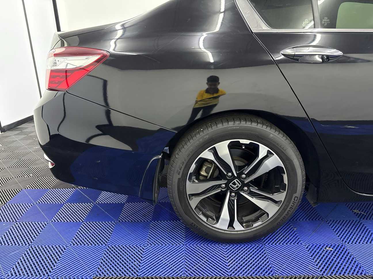 terpakai 2018 Honda Accord VTi-L 2.0