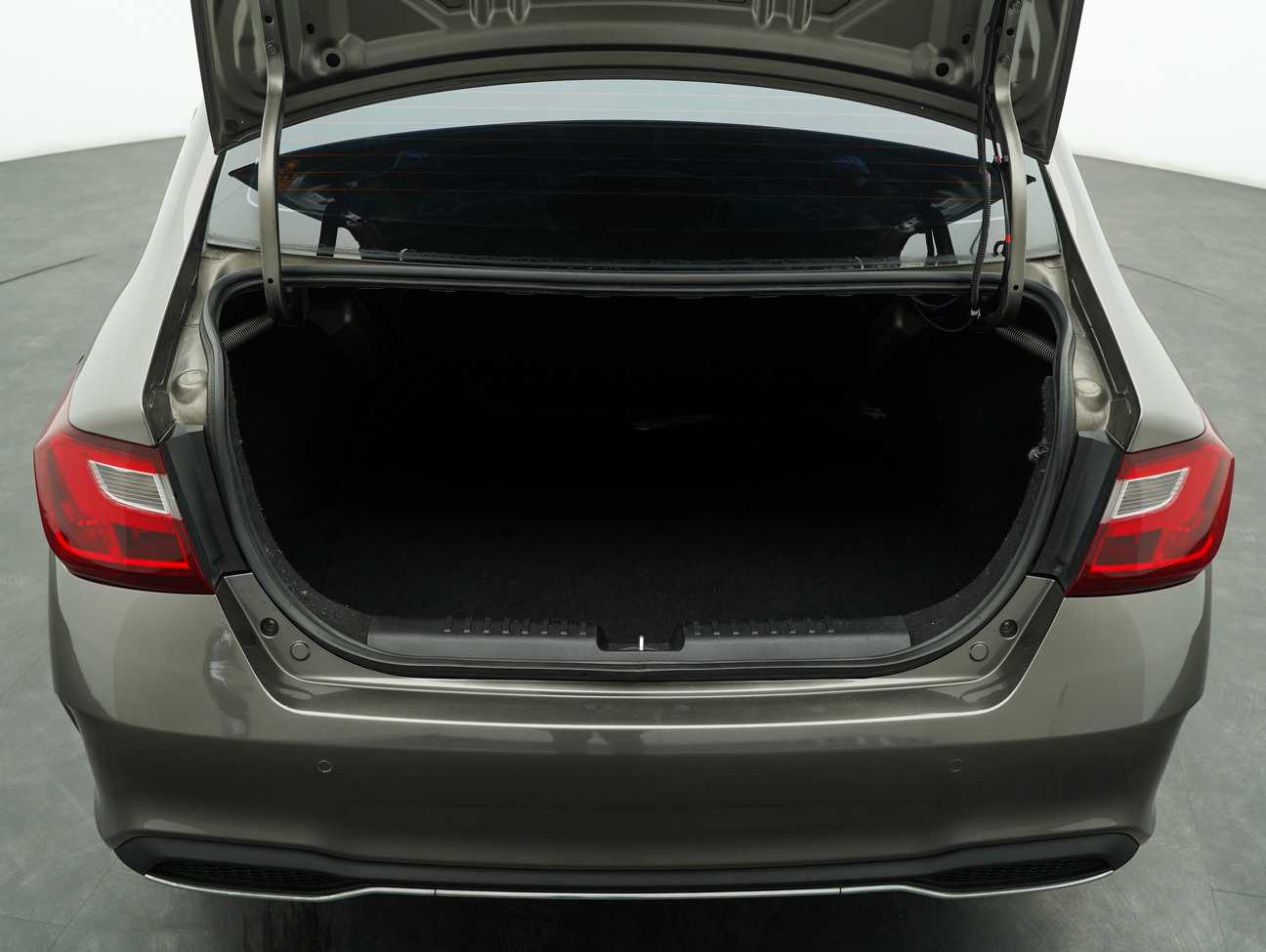 terpakai 2019 Proton Saga Premium 1.3