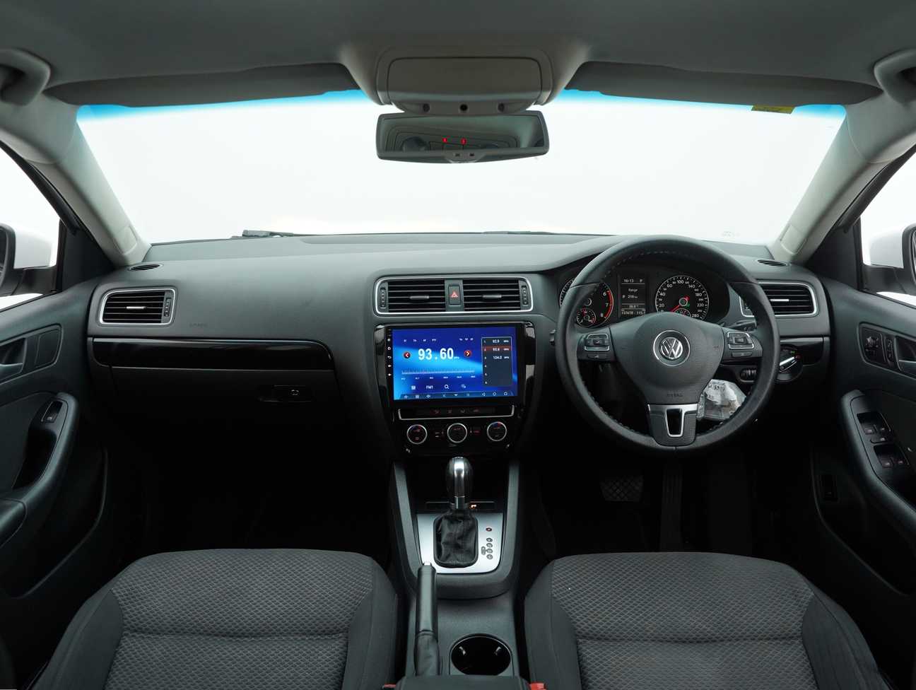 terpakai 2014 Volkswagen Jetta TSI 1.4