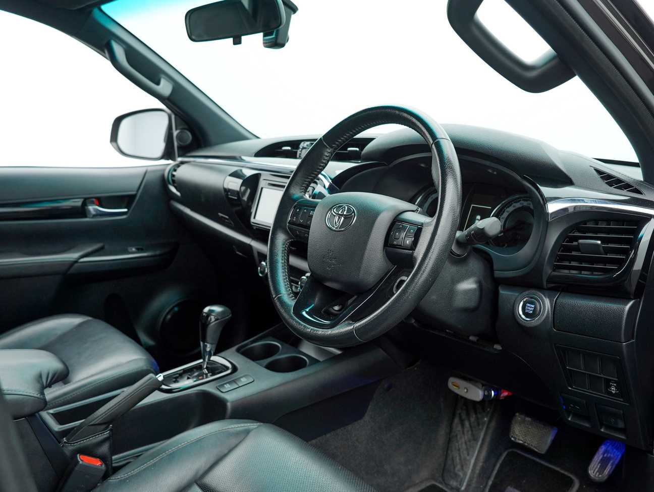 used 2018 Toyota Hilux L-Edition Dual Cab 2.8