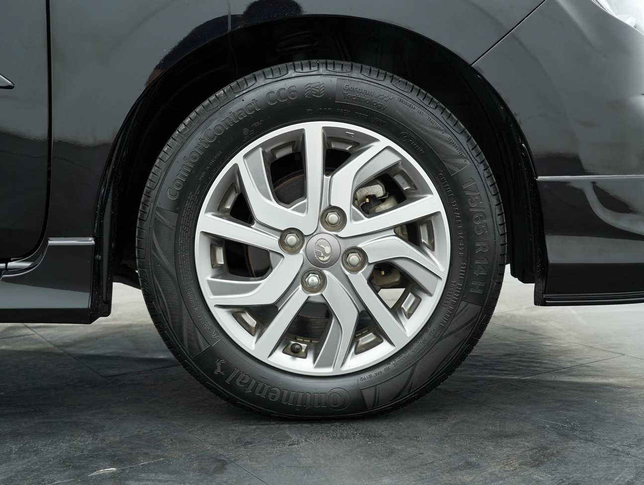 terpakai 2017 Perodua Bezza Advance 1.3