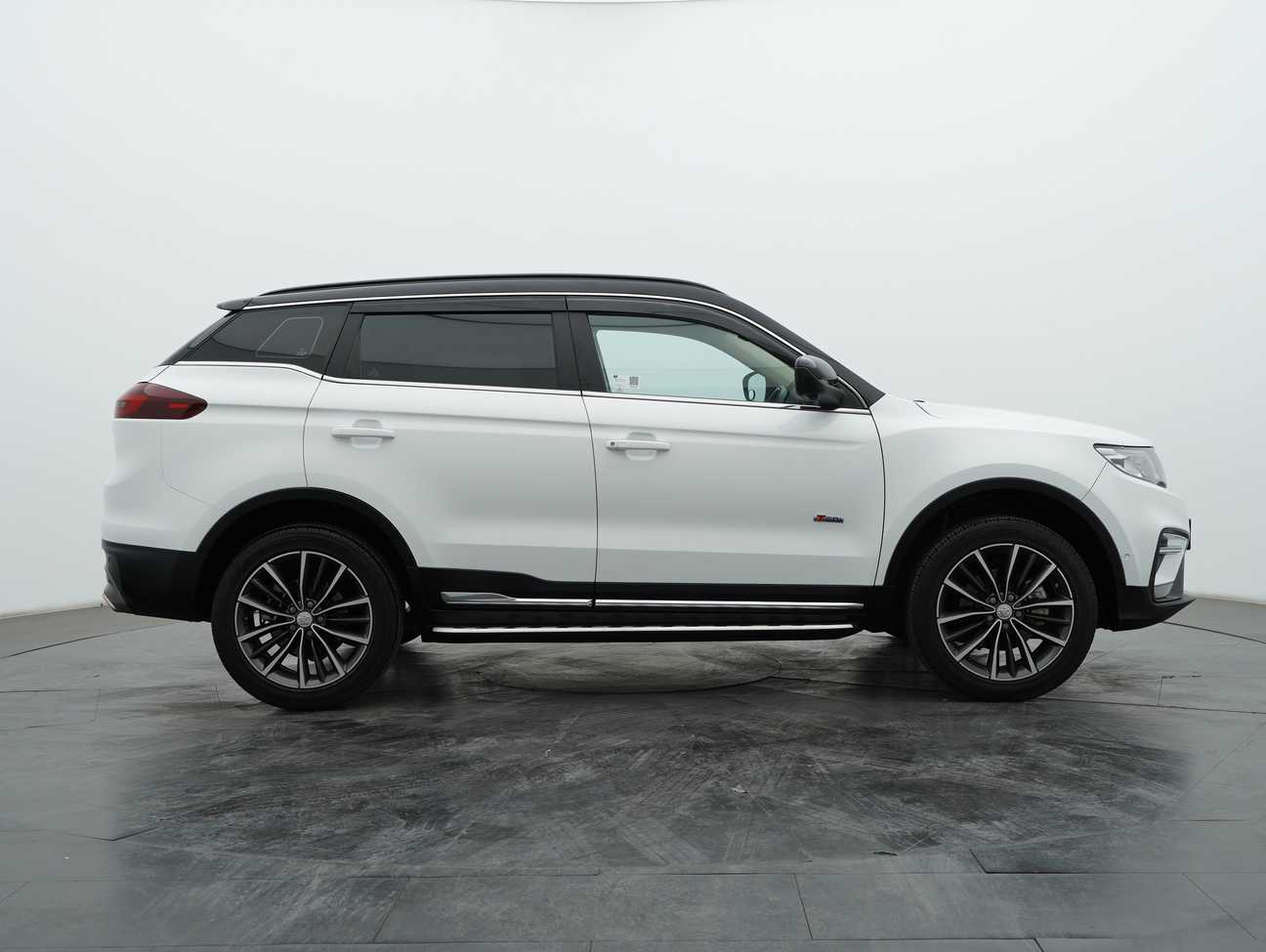 used 2020 Proton X70 Premium 1.8