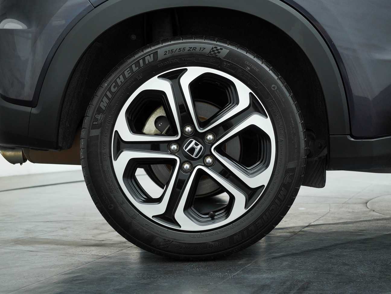 terpakai 2017 Honda HR-V S 1.8