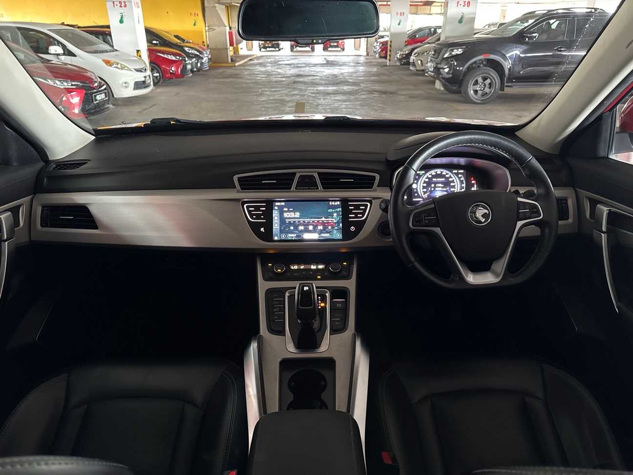 used 2022 Proton X70 Executive 1.8