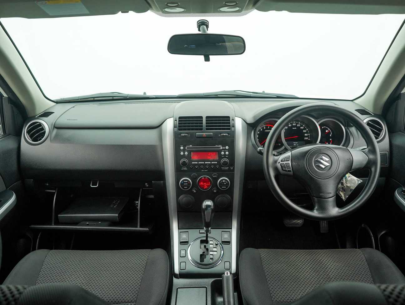 used 2010 Suzuki Grand Vitara  2.0