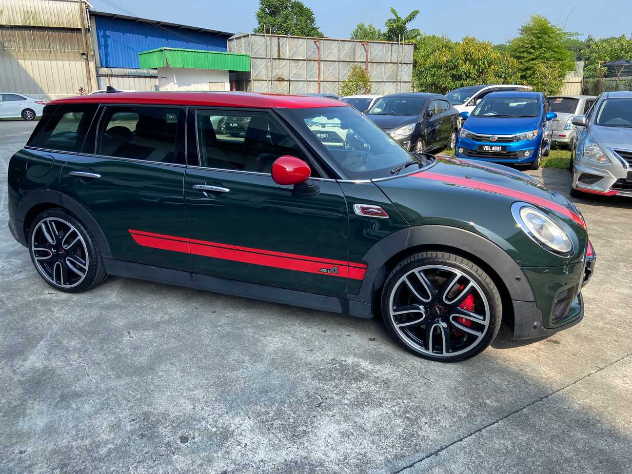 terpakai 2018 MINI Clubman John Cooper Works 2.0