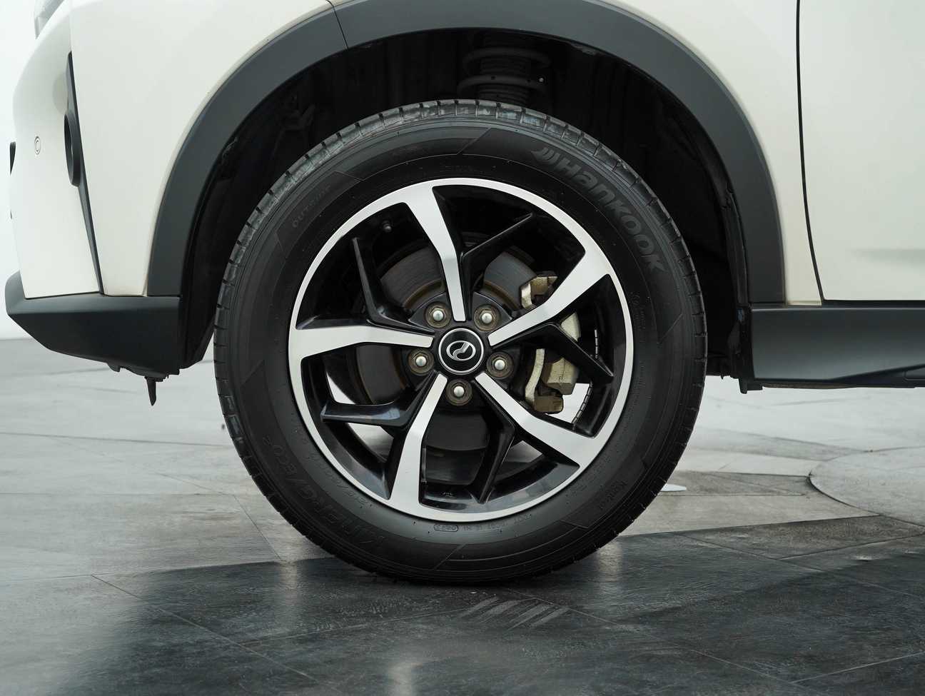 terpakai 2019 Perodua Aruz AV 1.5