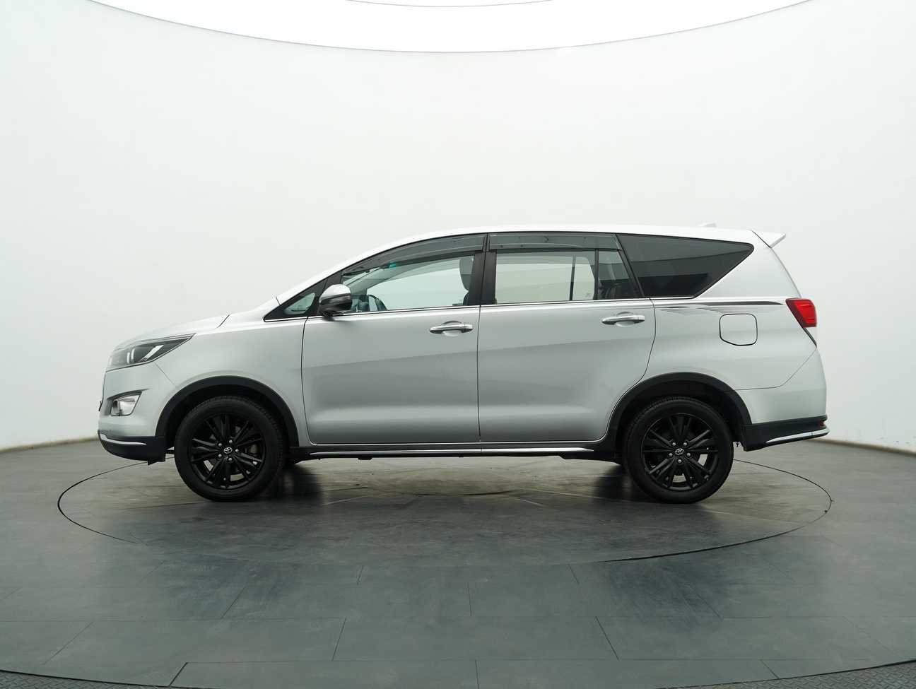 used 2018 Toyota Innova X 2.0