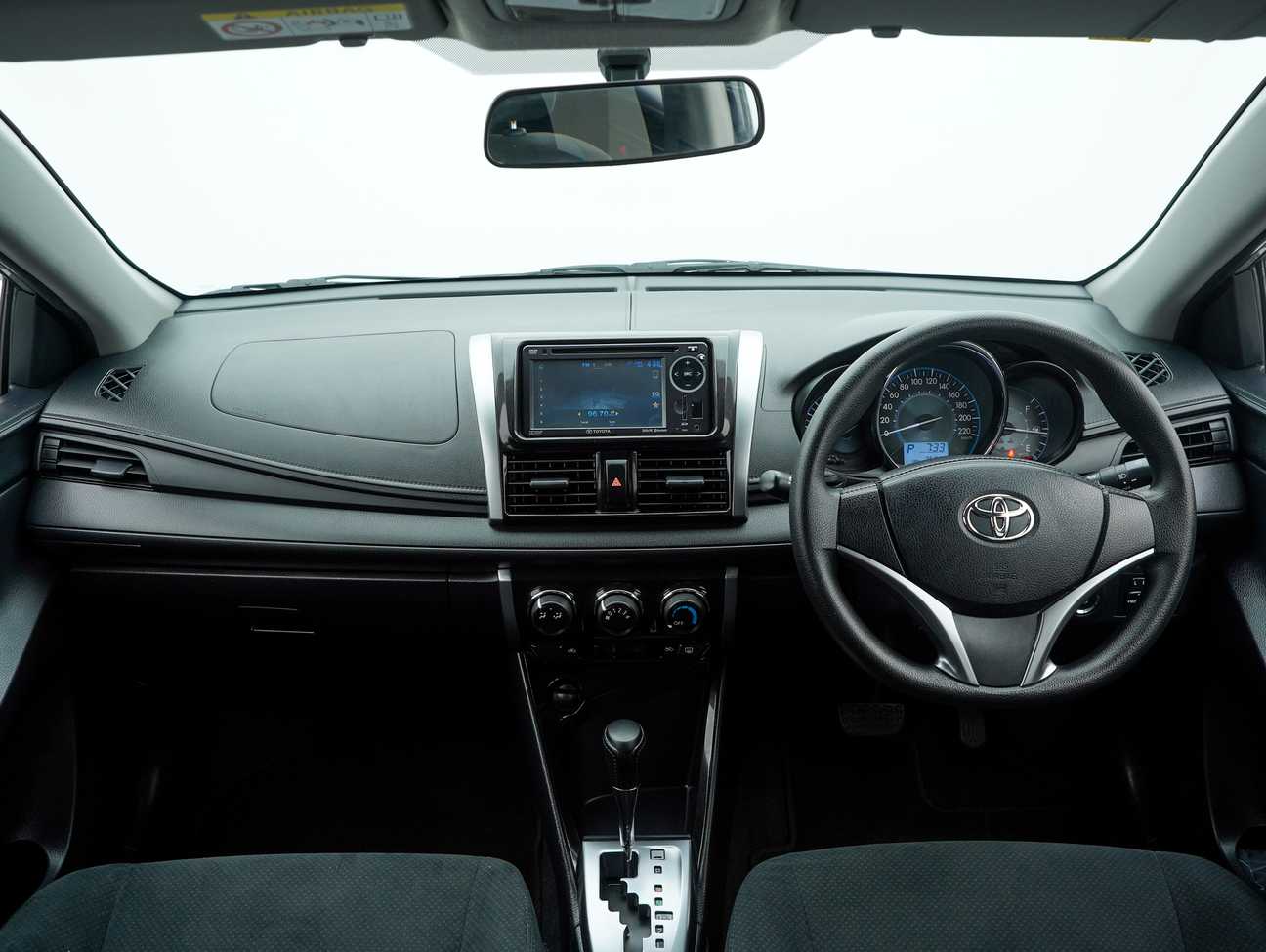 terpakai 2015 Toyota Vios J 1.5